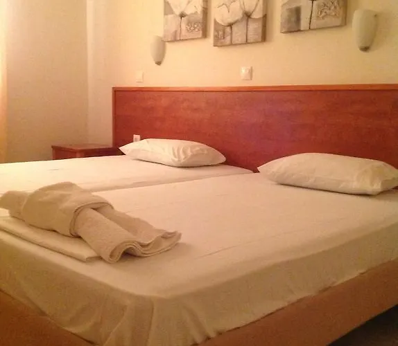 Anemologio Aparthotel 2*