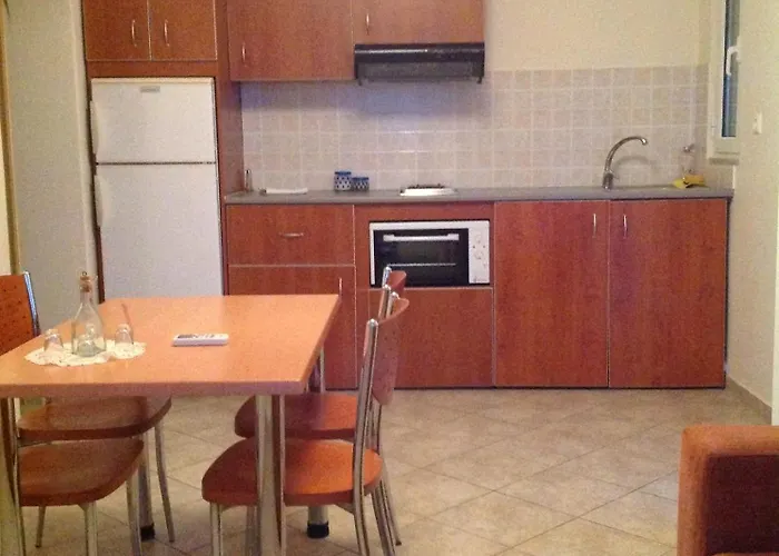 Anemologio Aparthotel 2*