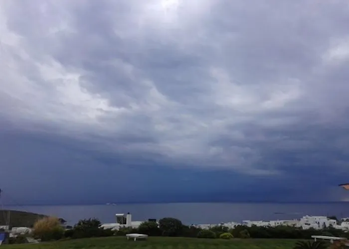 Апарт-отель Anemologio 2*